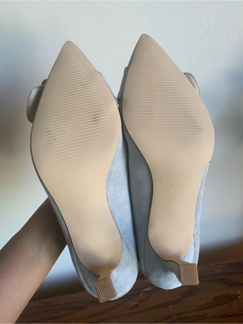 Pointed Toe Heels with Decorative Buckle in Light Gray